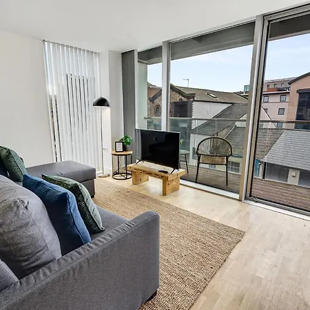 Host & Stay - The Skandi Hideaway Liverpool Exterior photo